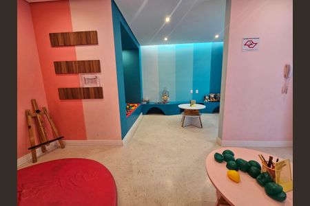 Studio para alugar com 26m², 1 quarto e sem vaga Studio para alugar com 26m², 1 quarto e sem vagaBrinquedoteca