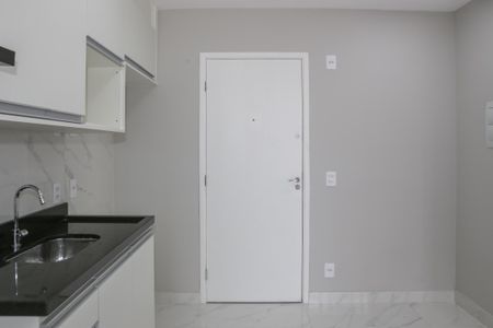 Apartamento para alugar com 37m², 2 quartos e sem vaga Apartamento para alugar com 37m², 2 quartos e sem vagaSala e Cozinha