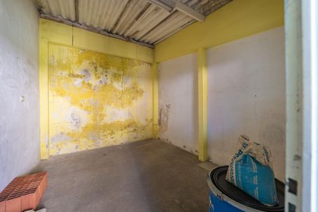 Casa à venda com 140m², 2 quartos e 1 vagaEdícula