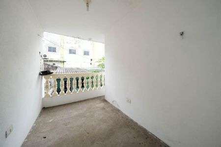 Casa à venda com 140m², 2 quartos e 1 vagaSuíte