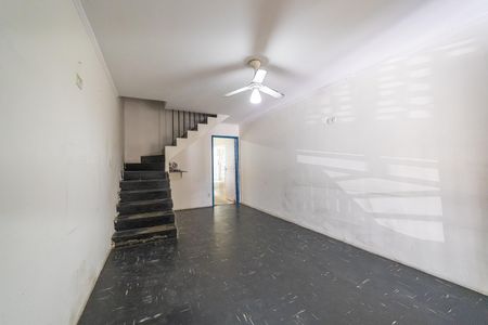 Casa à venda com 140m², 2 quartos e 1 vagaSala