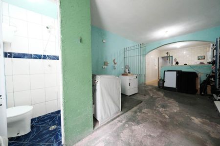 Casa à venda com 140m², 2 quartos e 1 vagaÁrea de Serviço