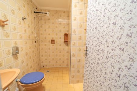 Casa à venda com 140m², 2 quartos e 1 vagaBanheiro