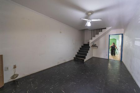 Casa à venda com 140m², 2 quartos e 1 vagaSala