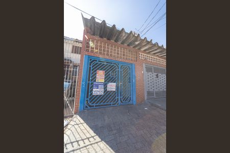 Casa à venda com 140m², 2 quartos e 1 vagaFachada