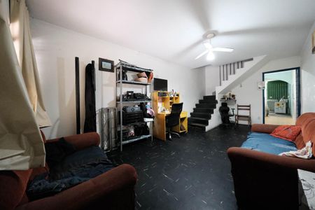 Sala de casa para alugar com 2 quartos, 140m² em Vila Paranagua, São Paulo