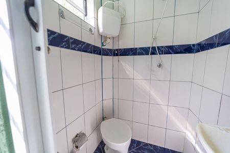 Casa à venda com 140m², 2 quartos e 1 vagaBanheiro