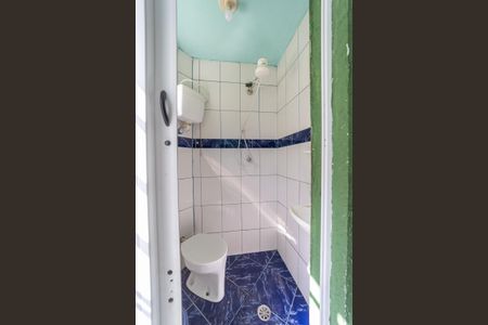 Casa à venda com 140m², 2 quartos e 1 vagaBanheiro