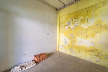 Casa à venda com 140m², 2 quartos e 1 vagaEdícula