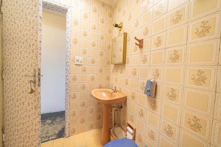 Casa à venda com 140m², 2 quartos e 1 vagaBanheiro