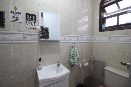 Casa à venda com 360m², 4 quartos e 1 vagaBanheiro Social 2