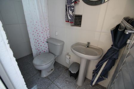Casa à venda com 360m², 4 quartos e 1 vagaBanheiro Social 1