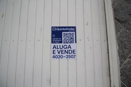 Casa à venda com 360m², 4 quartos e 1 vagaPlaca Código JDZR-258