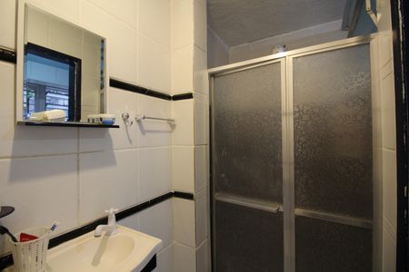 Casa à venda com 360m², 4 quartos e 1 vagaBanheiro de Serviço