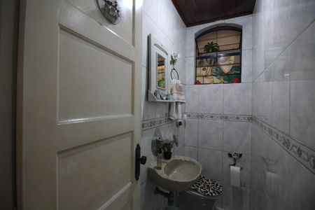 Casa à venda com 360m², 4 quartos e 1 vagaLavabo