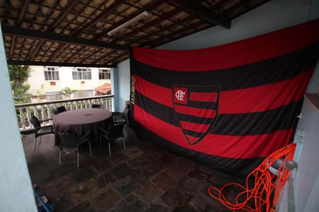 Casa à venda com 360m², 4 quartos e 1 vagaVaranda