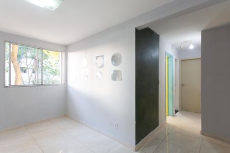 Apartamento para alugar com 46m², 2 quartos e 1 vagaSala