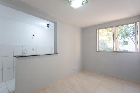 Sala de apartamento para alugar com 2 quartos, 46m² em Vila Curuçá Velha, São Paulo