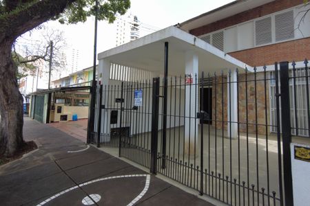 Casa à venda com 150m², 3 quartos e 2 vagasFachada