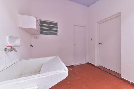 Casa à venda com 150m², 3 quartos e 2 vagasÁrea de Serviço