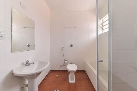 Casa à venda com 150m², 3 quartos e 2 vagasBanheiro Social