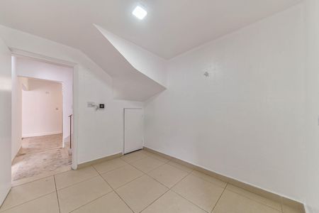 Casa à venda com 150m², 3 quartos e 2 vagasCopa