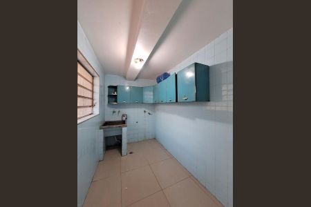 Casa à venda com 260m², 3 quartos e 3 vagas Casa à venda com 260m², 3 quartos e 3 vagasÁrea de Serviço