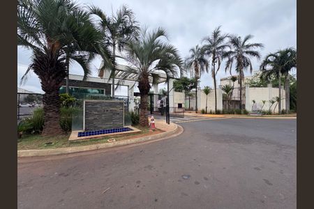 Apartamento para alugar com 42m², 2 quartos e sem vagaFachada