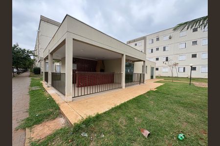 Apartamento para alugar com 42m², 2 quartos e sem vagaÁrea comum - Churrasqueira
