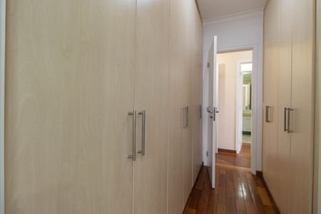 Apartamento para alugar com 133m², 3 quartos e 2 vagas Apartamento para alugar com 133m², 3 quartos e 2 vagasSuíte