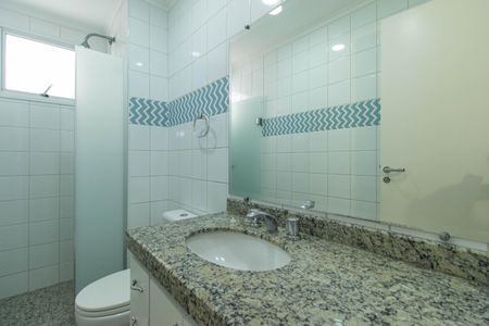 Apartamento para alugar com 133m², 3 quartos e 2 vagas Apartamento para alugar com 133m², 3 quartos e 2 vagasBanheiro