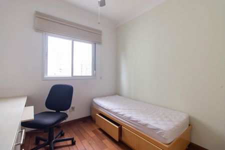 Apartamento para alugar com 133m², 3 quartos e 2 vagas Apartamento para alugar com 133m², 3 quartos e 2 vagasQuarto