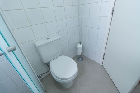 Apartamento para alugar com 133m², 3 quartos e 2 vagas Apartamento para alugar com 133m², 3 quartos e 2 vagasBanheiro da Suíte