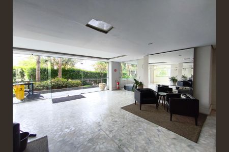 Apartamento à venda com 77m², 3 quartos e 1 vaga Apartamento à venda com 77m², 3 quartos e 1 vagaHall