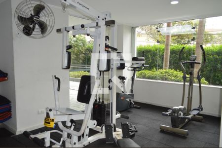 Apartamento à venda com 77m², 3 quartos e 1 vaga Apartamento à venda com 77m², 3 quartos e 1 vagaAcademia