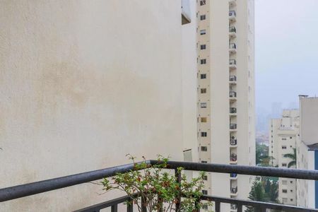 Apartamento à venda com 77m², 2 quartos e 1 vaga