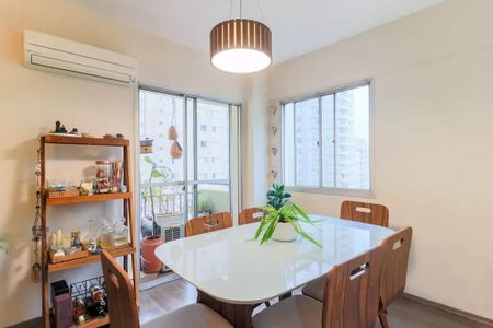 Apartamento à venda com 2 quartos, 77m² em Lapa, São Paulo
