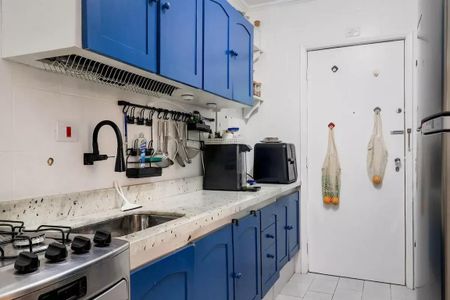 Apartamento à venda com 77m², 2 quartos e 1 vaga