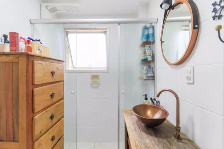 Apartamento à venda com 77m², 2 quartos e 1 vaga