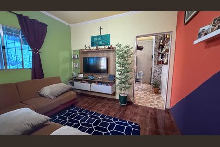 Casa à venda com 300m², 5 quartos e 2 vagasSala Fundos