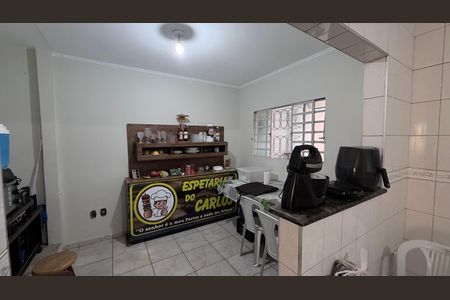 Casa à venda com 300m², 5 quartos e 2 vagasCozinha