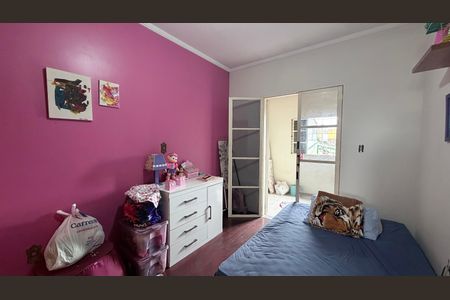 Casa à venda com 300m², 5 quartos e 2 vagasQuarto 2