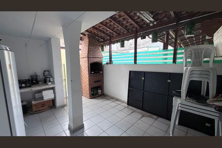 Casa à venda com 300m², 5 quartos e 2 vagasÁrea de Serviço