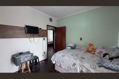 Casa à venda com 300m², 5 quartos e 2 vagasSuíte 