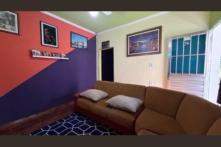 Casa à venda com 300m², 5 quartos e 2 vagasSala Fundos