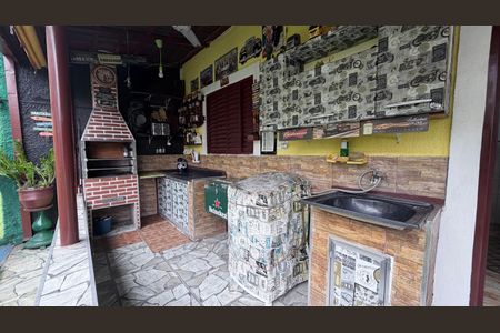 Casa à venda com 300m², 5 quartos e 2 vagasÁrea de Serviço - Fundos