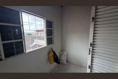 Casa à venda com 300m², 5 quartos e 2 vagasQuarto 2