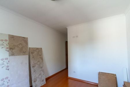 Casa à venda com 134m², 3 quartos e 2 vagasSuíte