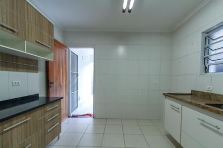 Casa à venda com 134m², 3 quartos e 2 vagasCozinha