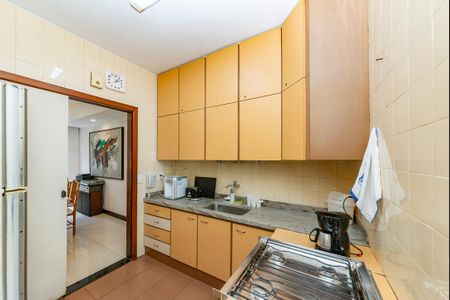 Apartamento à venda com 108m², 3 quartos e 2 vagasCozinha